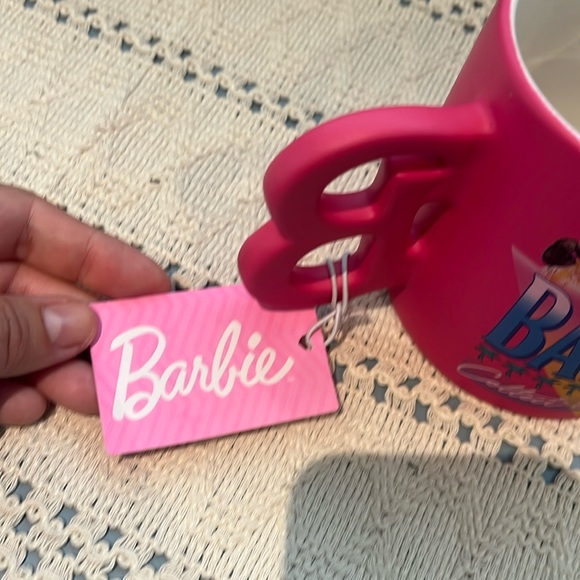 💓Mattel Barbie 21 Oz Mug 💕NWT🆕 ‼️PRICE DROP‼️ - Picture 8 of 8